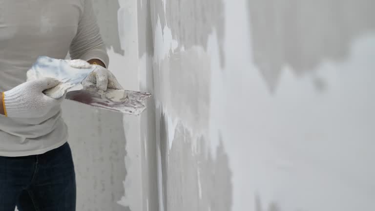 Best Commercial Painting Services  in Sweet Home, OR